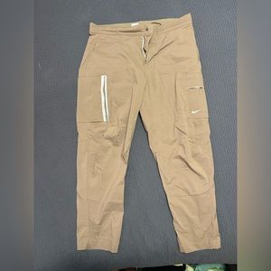Nike Men's Sportswear Style Essentials Utility Pants Size 34